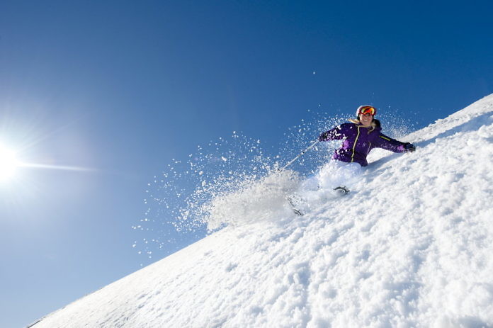 Relaxed journey from Stockholm to Sälen by train and bus - travel time only 6 hours