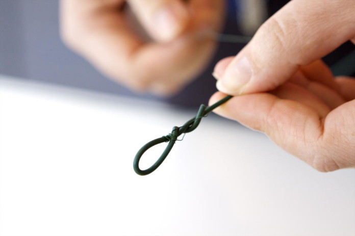 How to make your own Swedish Midsummer wreath