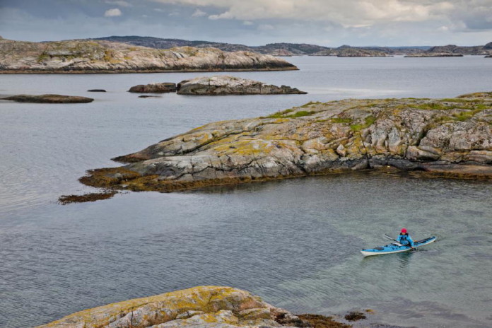 Sea kayaking in Bohuslän