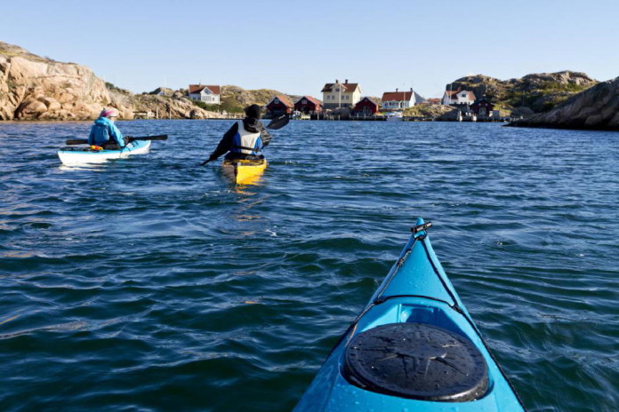 Sea kayaking in Bohuslän