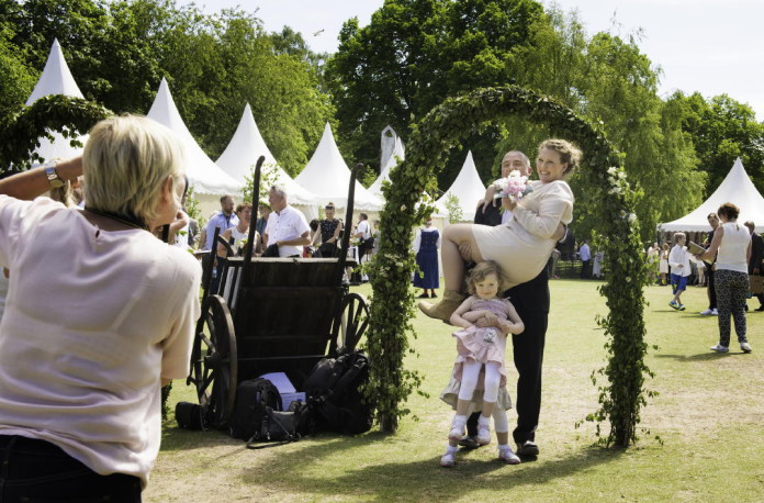 skansen_drop_in_wedding_stockholm_01 Drop-in wedding at Skansen in Stockholm